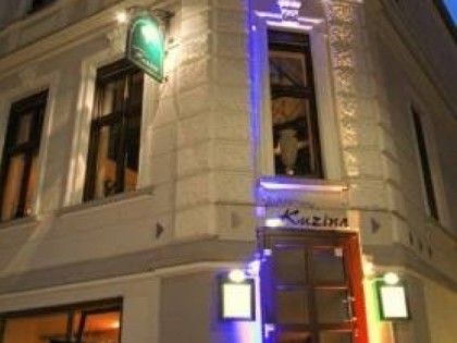 照片: Kuzina Mediterrane altena